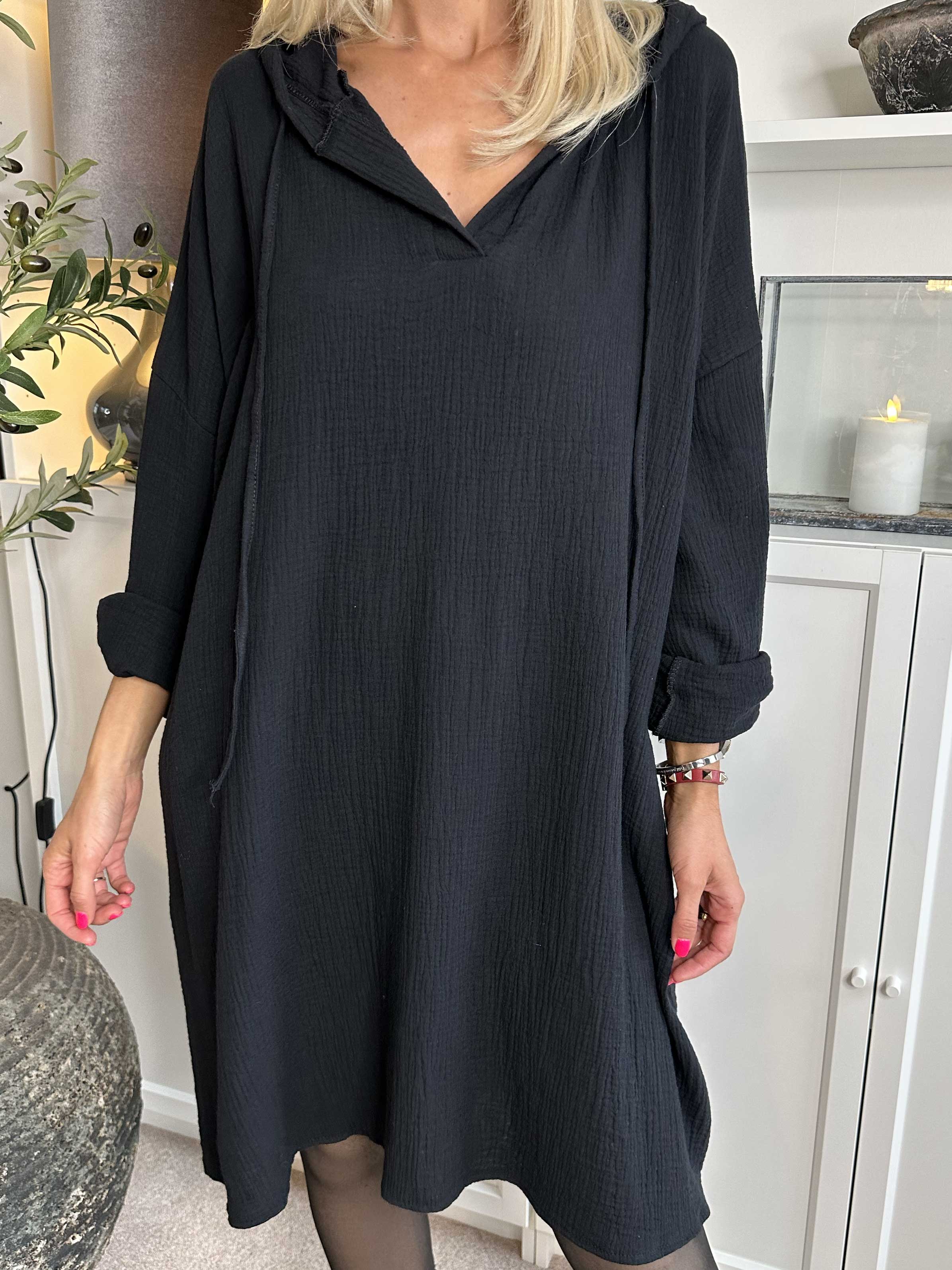 Caro - Mjuk oversized bomullsklänning med huva